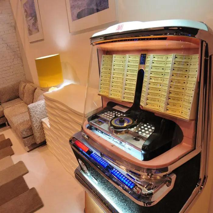 1957 AMI H 200 Vinyl Jukebox - Image 3