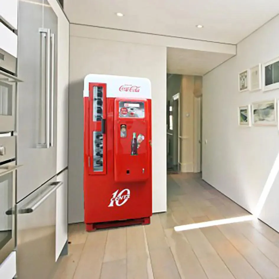 1957 Cavalier 96 Coca-Cola Machine - Image 3