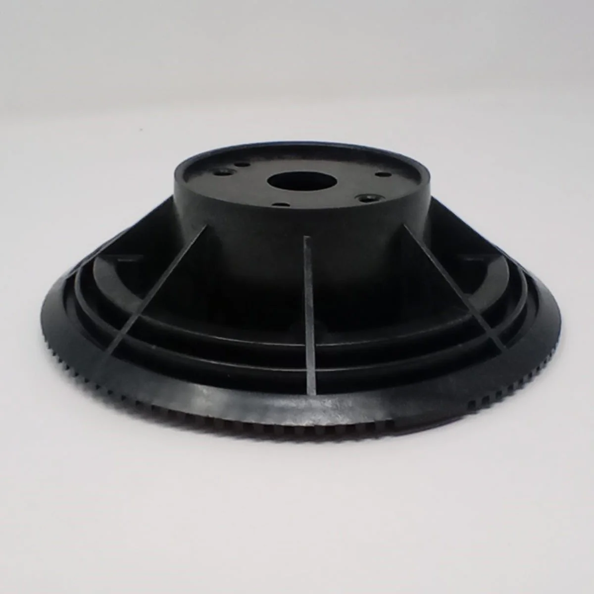Hub - Front