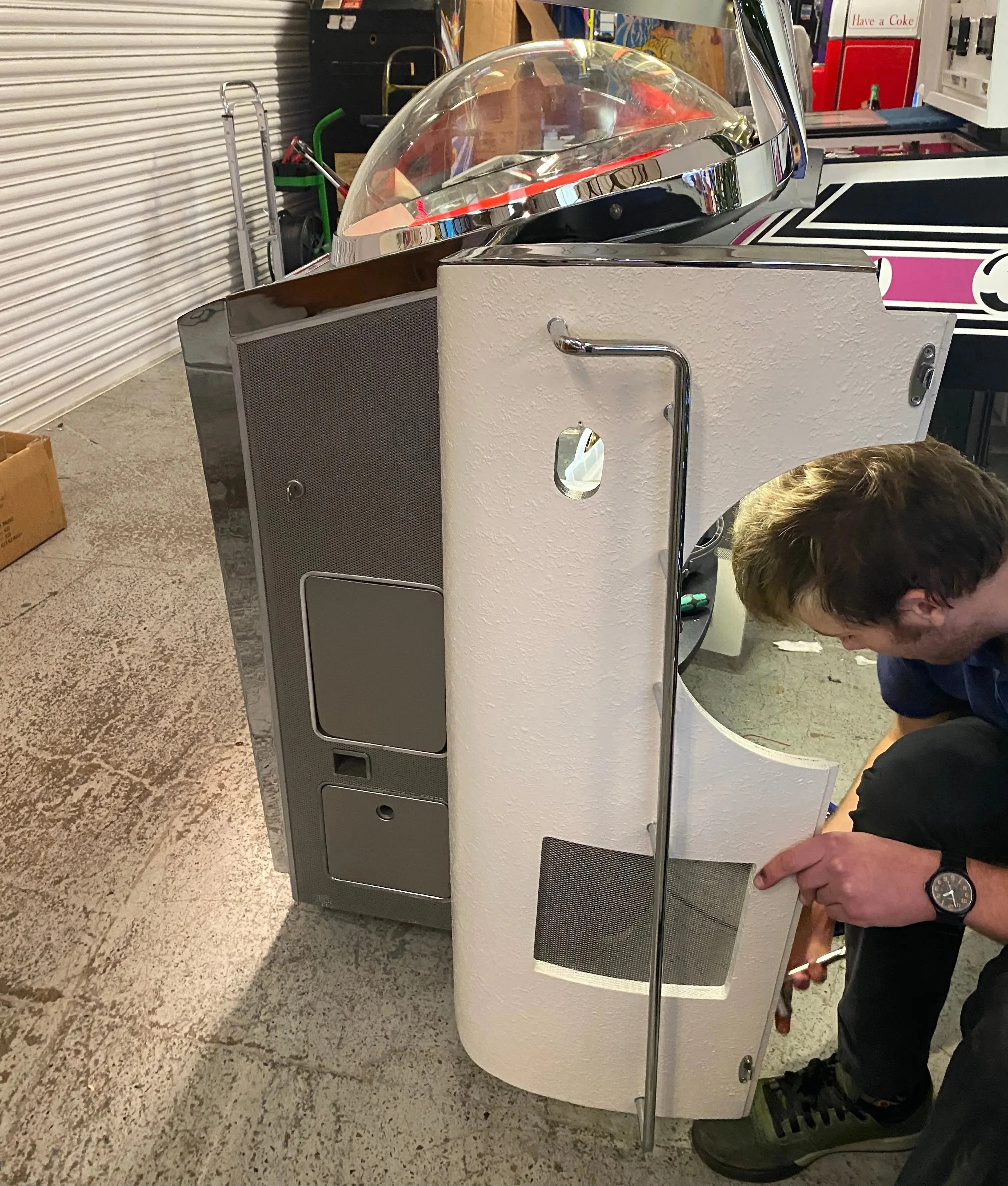 1962 AMI II Continental 200 Vinyl Jukebox - Image 12