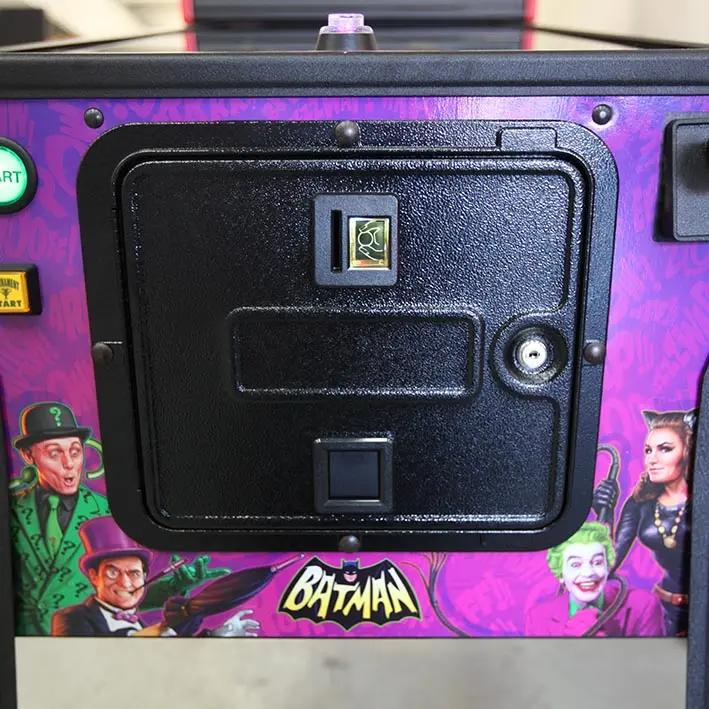 2016 Batman 66 Premium Pinball Machine 'Coming Soon' - Image 7