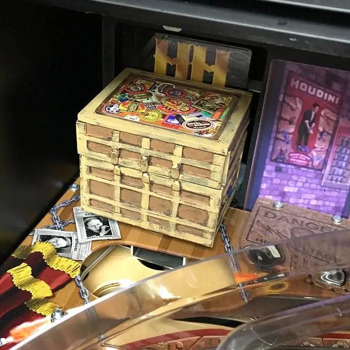 2017 Houdini 'Master of Mystery' Pinball Table by American Pinball - Image 9