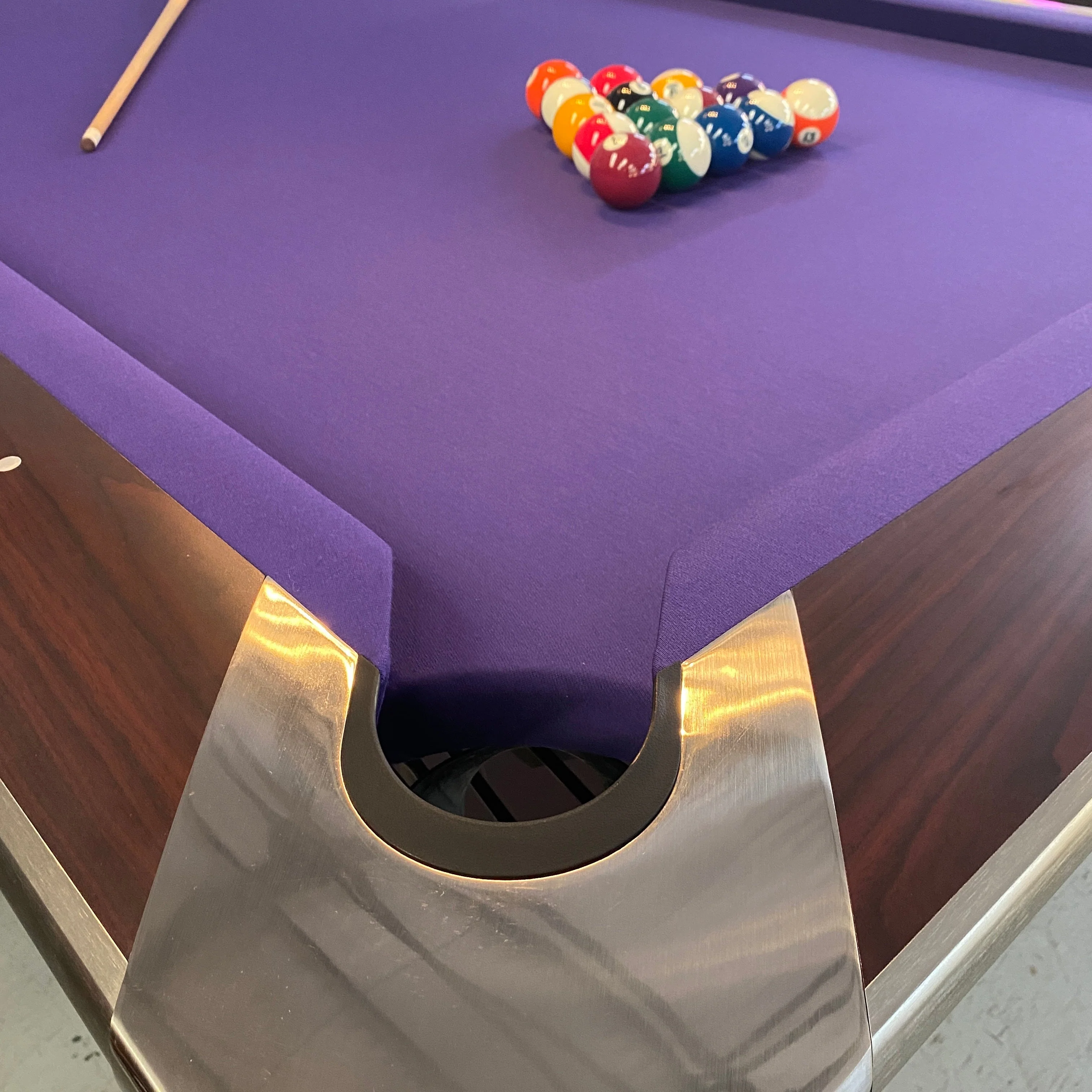 Proline 8ft American Pool Table Mahogany Deluxe - Image 5