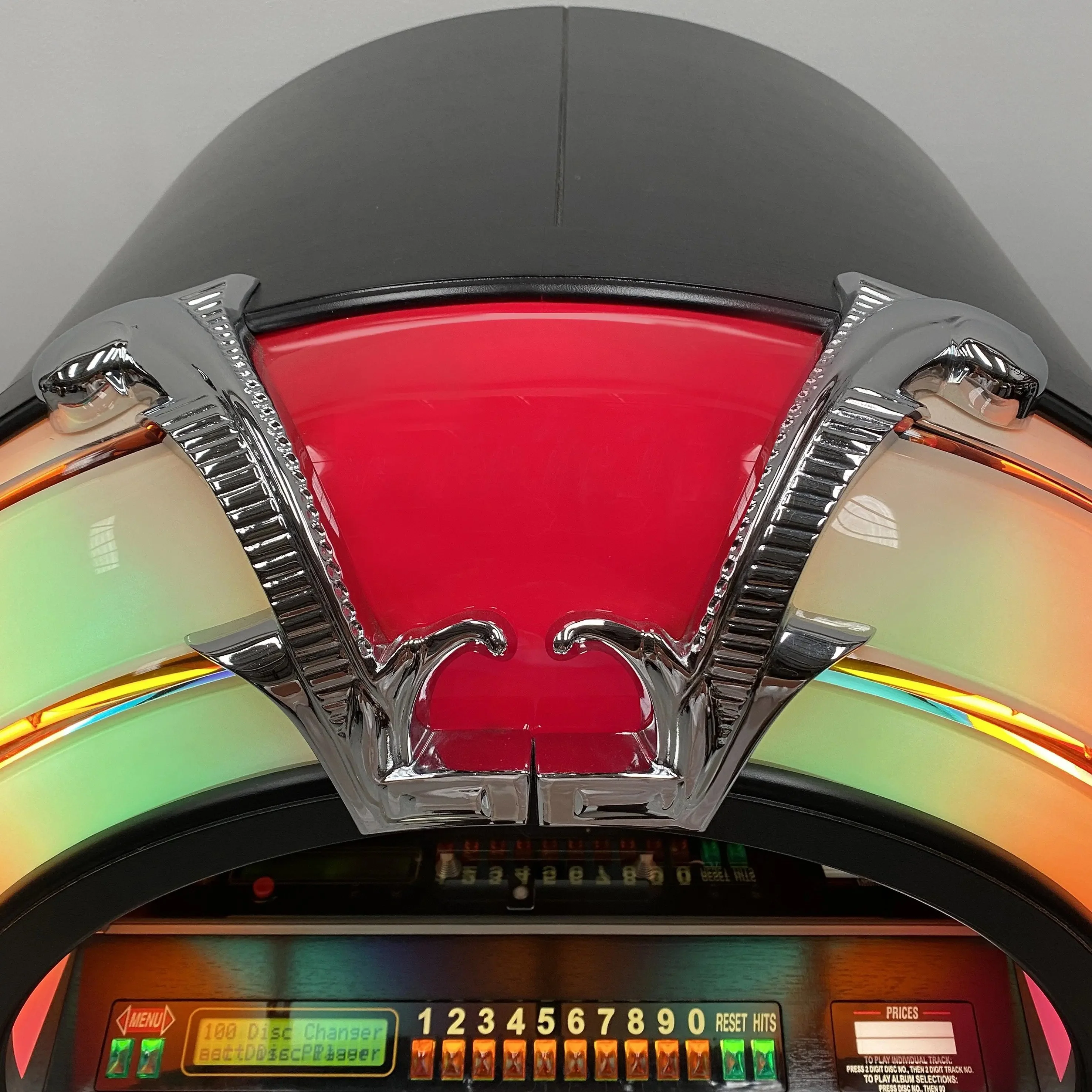 Rock-Ola Bubbler CD Jukebox in Black with Bluetooth - Image 8