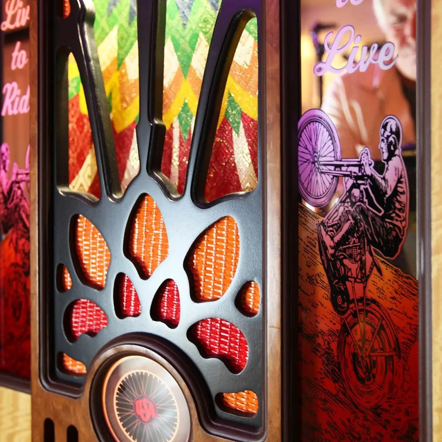 Rock-Ola Harley Davidson Digital Music Center Jukebox with Bluetooth - Image 6