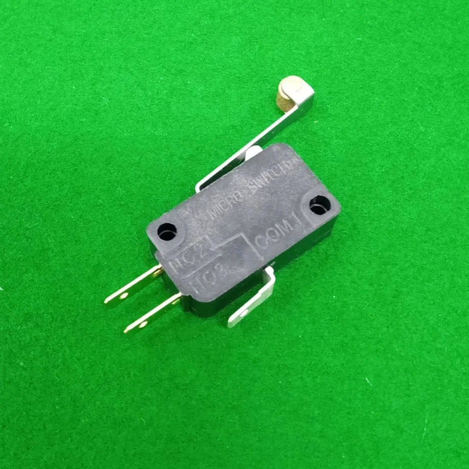 Snap Switch Enclosed SPDT - Image 4