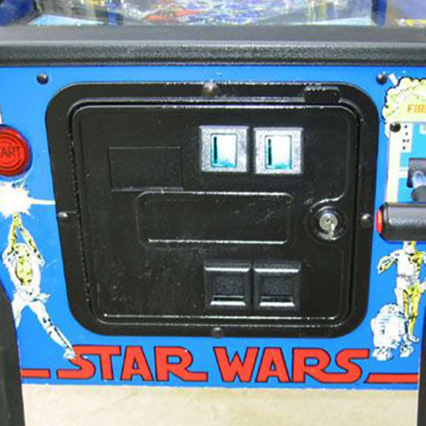 1992 Star Wars Pinball Machine by Data East - Image 9