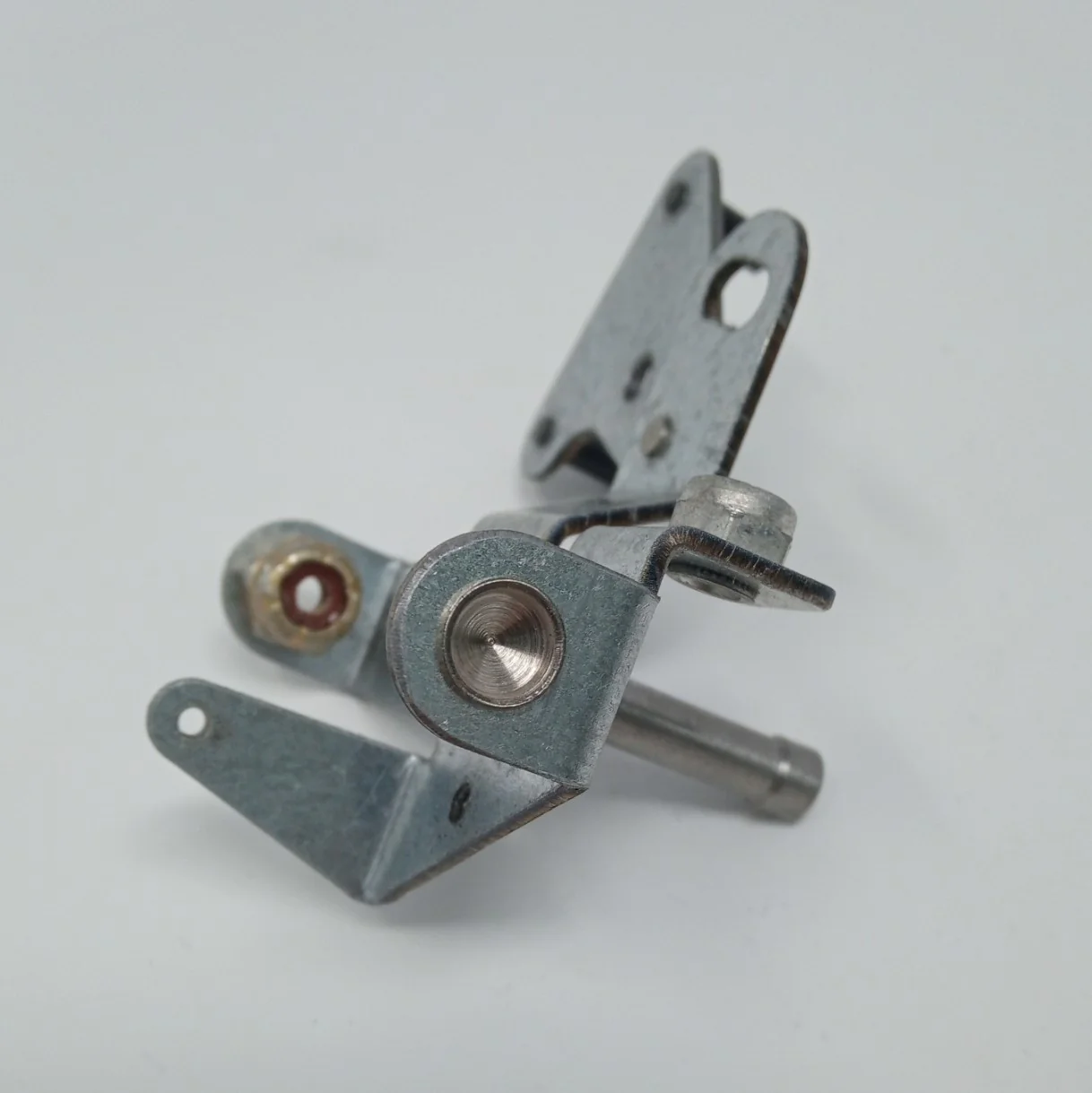 Tone Arm Pivot Bracket Assy