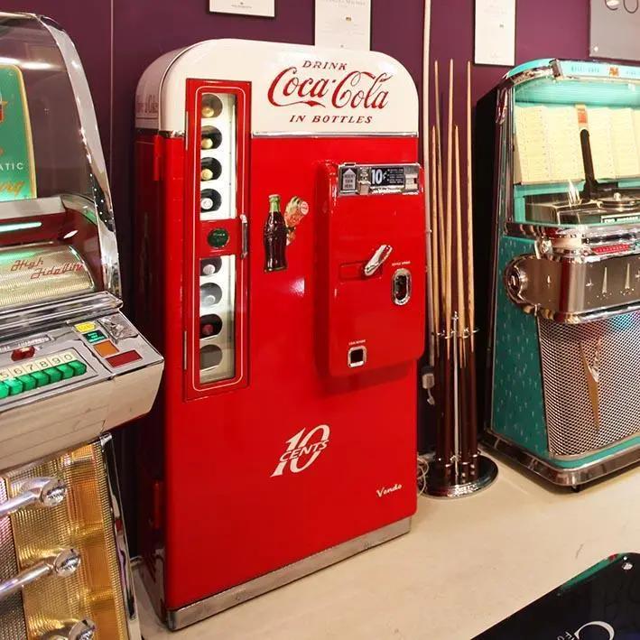 1958 Vendo 81-B Coca-Cola Machine - Image 13