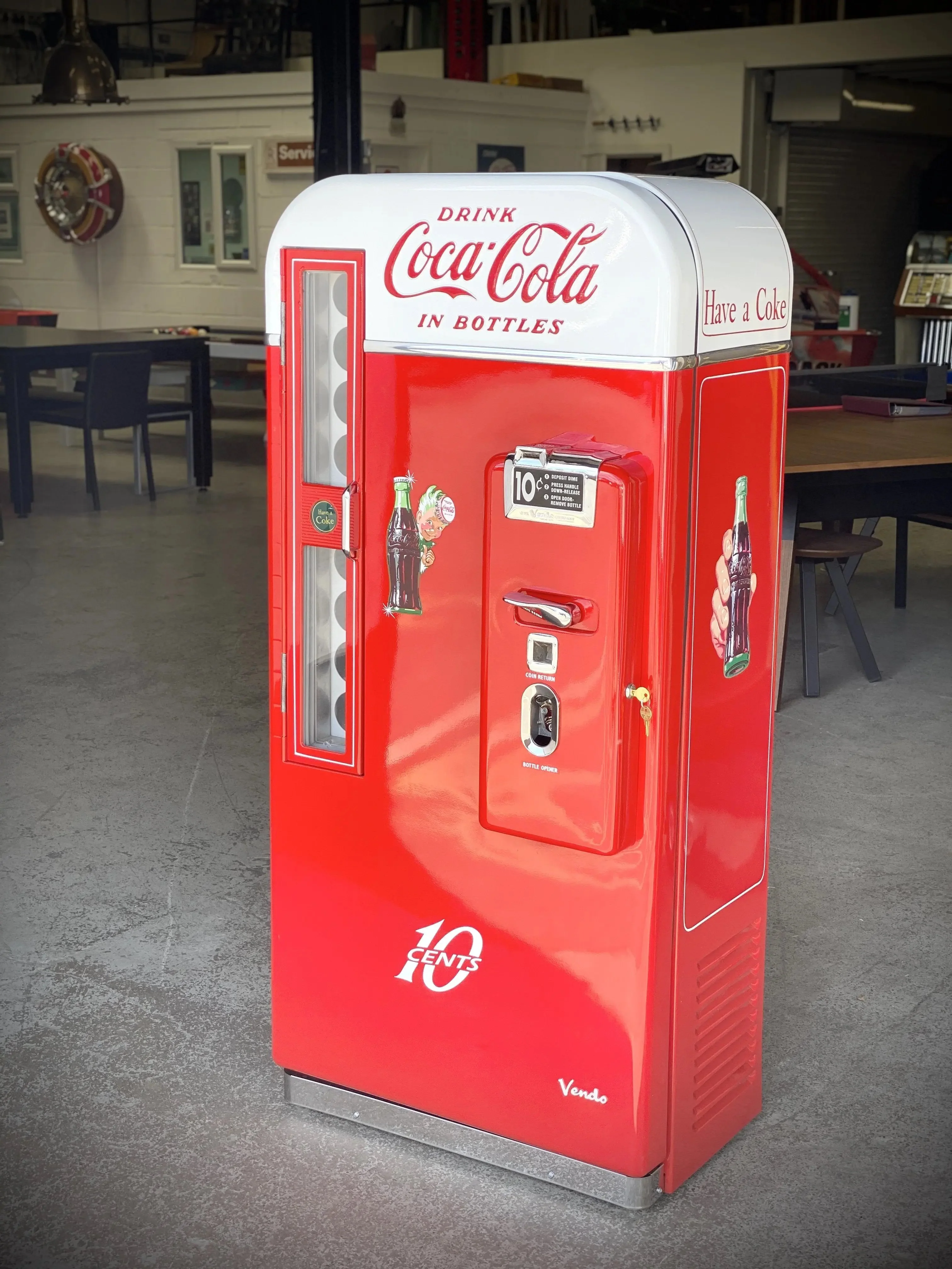 1958 Vendo 81-B Coca-Cola Machine - Image 4