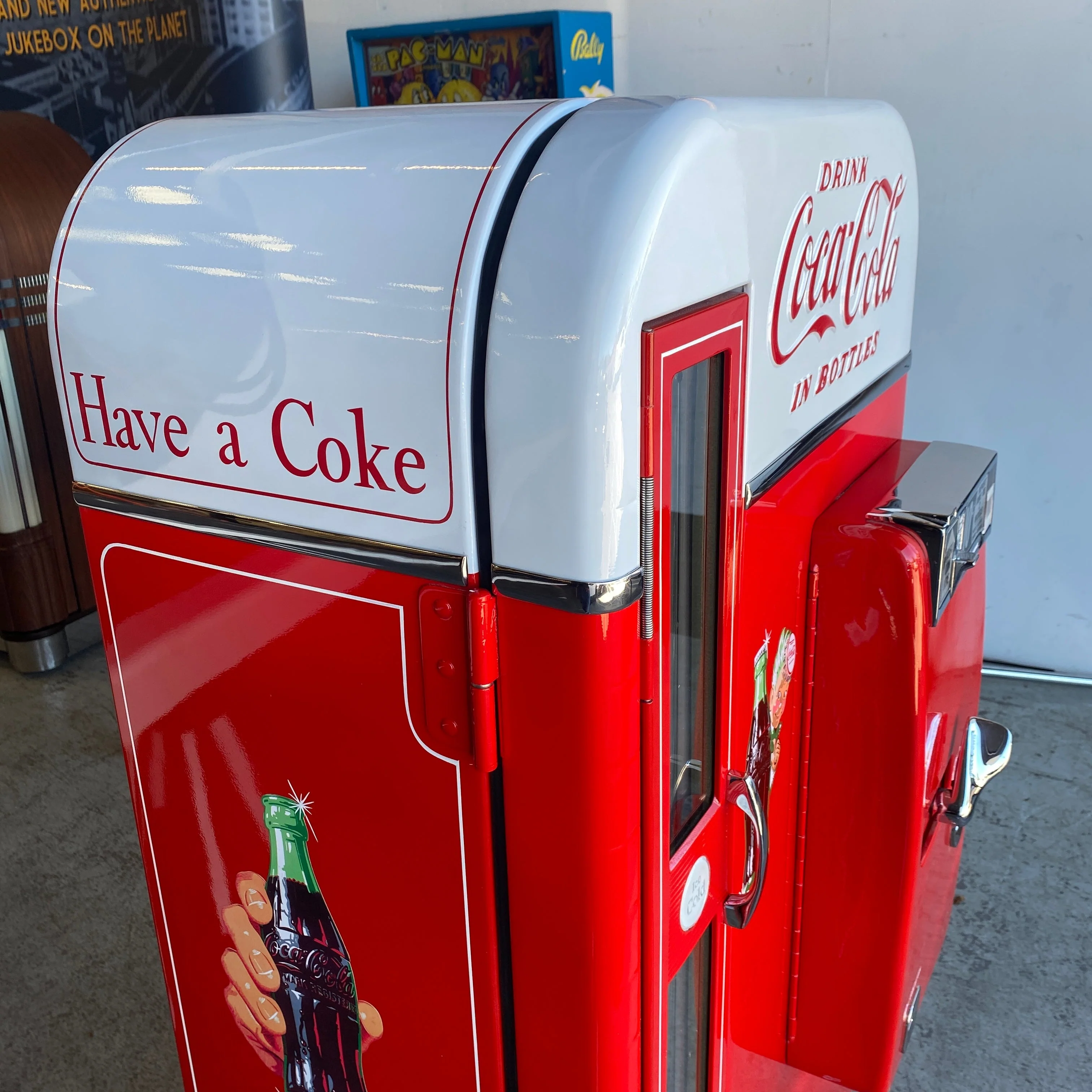 1957 Vendo 81-D Coca-Cola Machine - Image 5