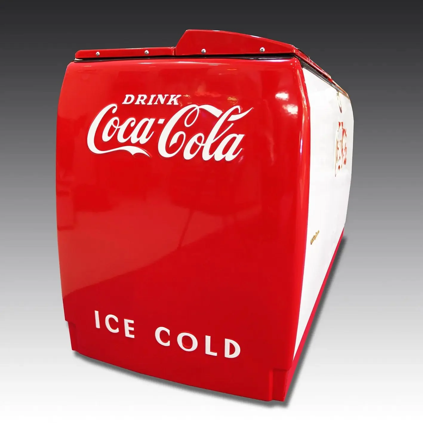 1950s Westinghouse Coca-Cola Chest - Image 3